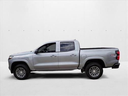 2025 Chevrolet Colorado LT