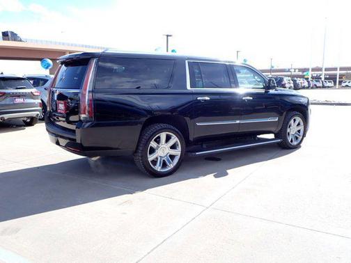 2016 Cadillac Escalade ESV Platinum
