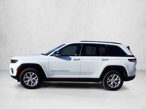 Bright White Clearcoat 2022 Jeep Grand Cherokee Limited