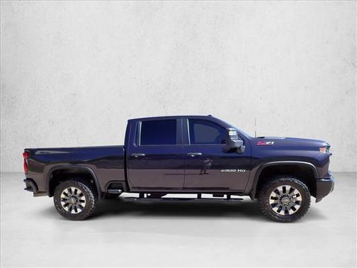 2024 Chevrolet Silverado 2500 Custom