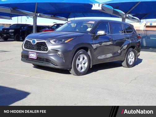 Magnetic Gray Metallic 2023 Toyota Highlander Hybrid LE