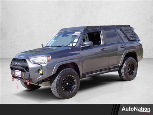 2022 Toyota 4Runner TRD Off Road