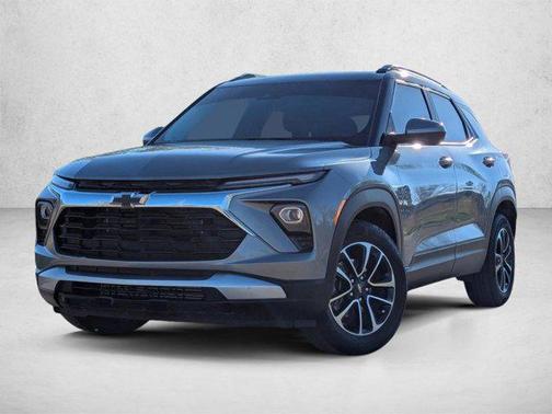 Sterling Gray Metallic 2024 Chevrolet Trailblazer LT