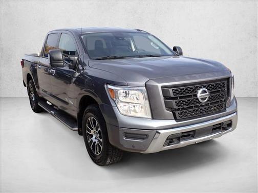 2021 Nissan Titan SV