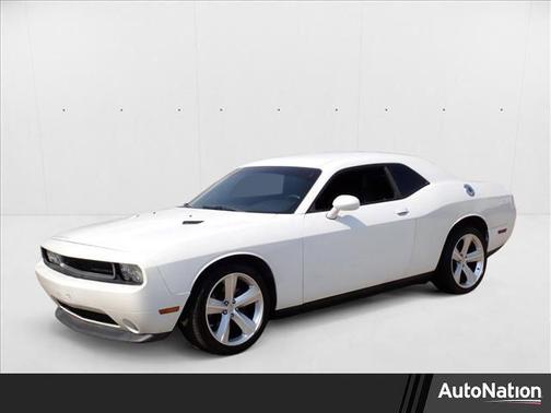 2013 Dodge Challenger SXT