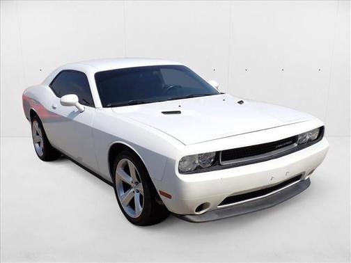 2013 Dodge Challenger SXT