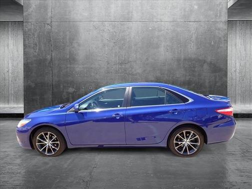 2016 Toyota Camry XSE