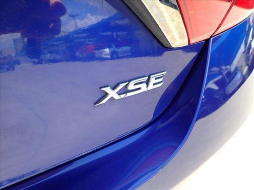 2016 Toyota Camry XSE