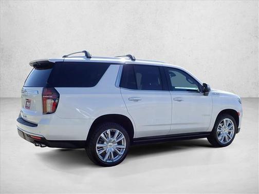Iridescent Pearl Tricoat 2023 Chevrolet Tahoe 4WD High Country