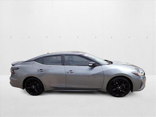2022 Nissan Maxima SR Xtronic CVT