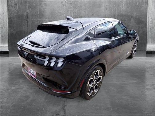 2022 Ford Mustang Mach-E GT