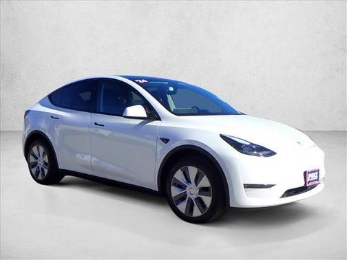 2024 Tesla Model Y Long Range Dual Motor All-Wheel Drive