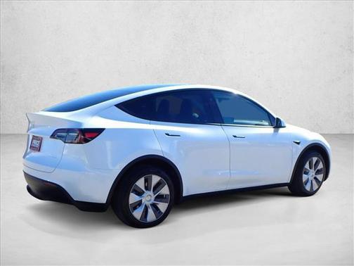 2024 Tesla Model Y Long Range Dual Motor All-Wheel Drive