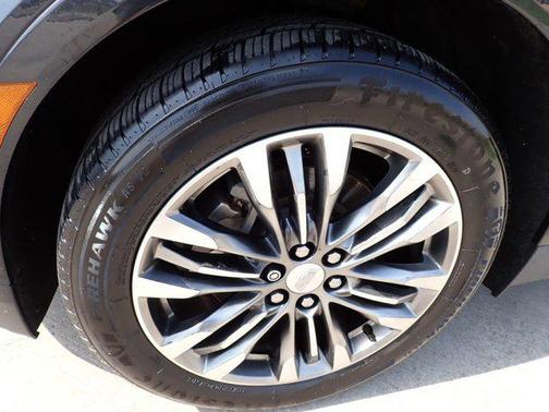2019 Cadillac XT5 Premium Luxury