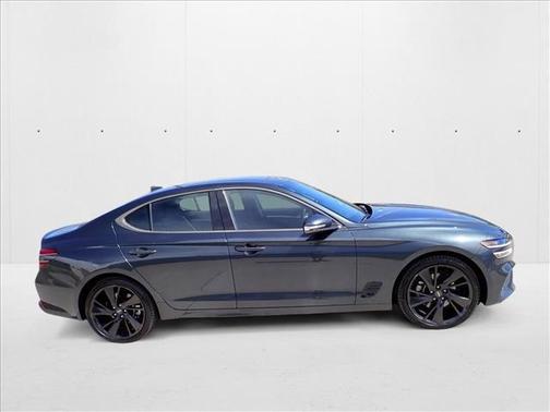 2023 Genesis G70 2.0T AWD