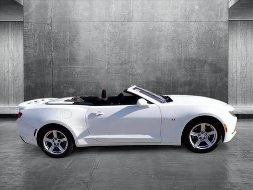 2022 Chevrolet Camaro 1LT