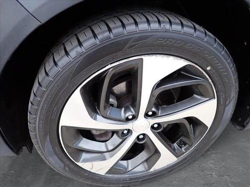 2016 Hyundai TUCSON Sport