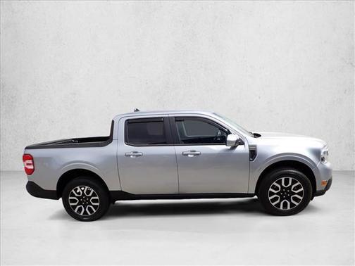 Iconic Silver Metallic 2023 Ford Maverick Lariat