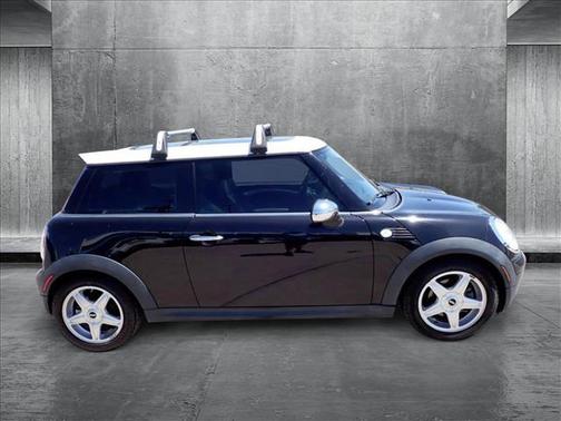 2010 MINI Cooper Base
