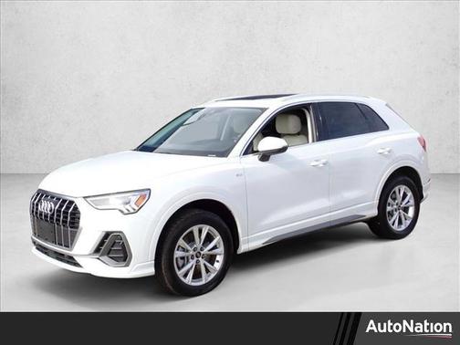 2024 Audi Q3 45 S line Premium Plus