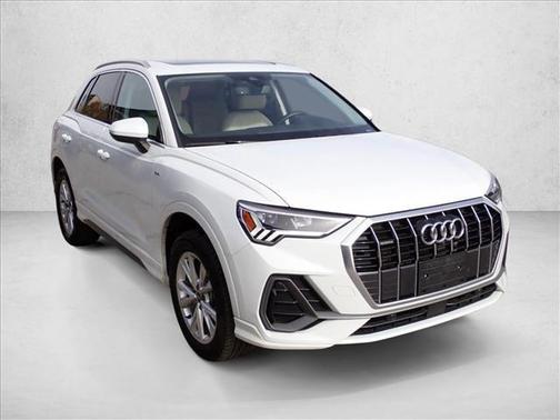 2024 Audi Q3 45 S line Premium Plus