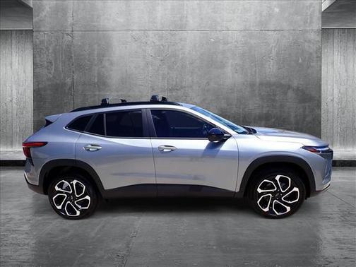 2025 Chevrolet Trax FWD 2RS