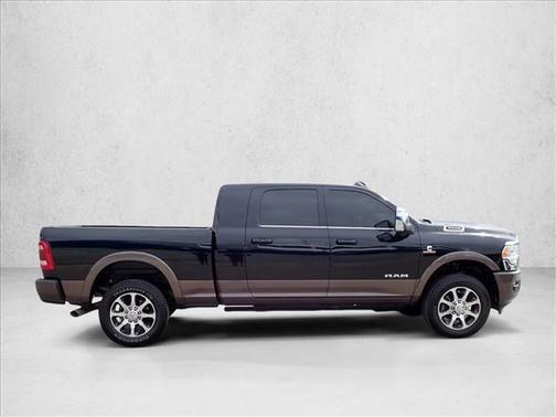 Diamond Black Crystal Pearlcoat 2024 RAM 3500 Longhorn
