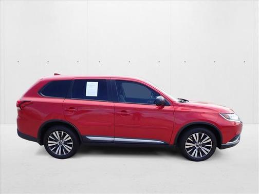 2019 Mitsubishi Outlander ES