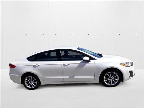 2020 Ford Fusion Hybrid SE