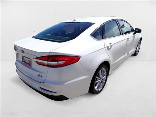 2020 Ford Fusion Hybrid SE