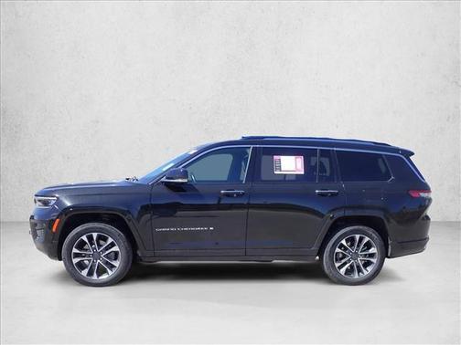 Diamond Black Crystal Pearlcoat 2022 Jeep Grand Cherokee L Overland