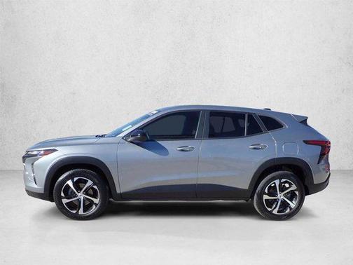 Sterling Gray Metallic 2024 Chevrolet Trax FWD 1RS