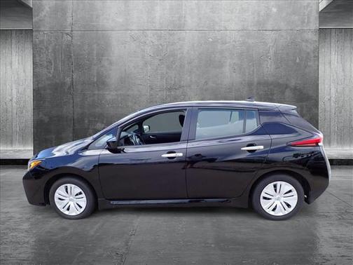 2025 Nissan Leaf S