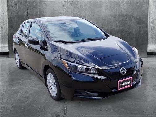 2025 Nissan Leaf S