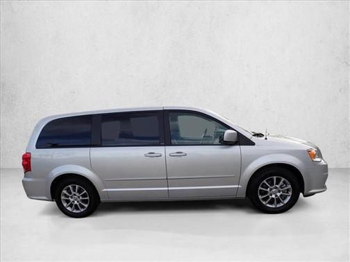 2012 Dodge Grand Caravan R/T