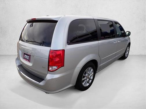2012 Dodge Grand Caravan R/T
