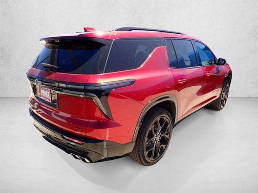 Radiant Red Tintcoat 2024 Chevrolet Traverse RS