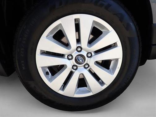 Magnetite Gray Metallic 2019 Subaru Outback 2.5i Premium