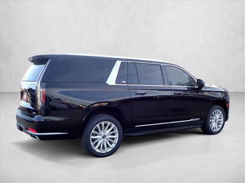 2022 Cadillac Escalade ESV Luxury