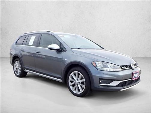 2018 Volkswagen Golf Alltrack TSI SE