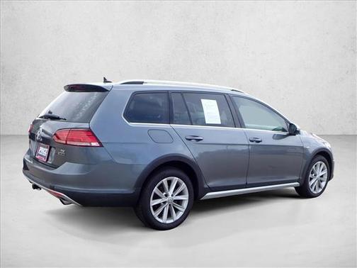 2018 Volkswagen Golf Alltrack TSI SE