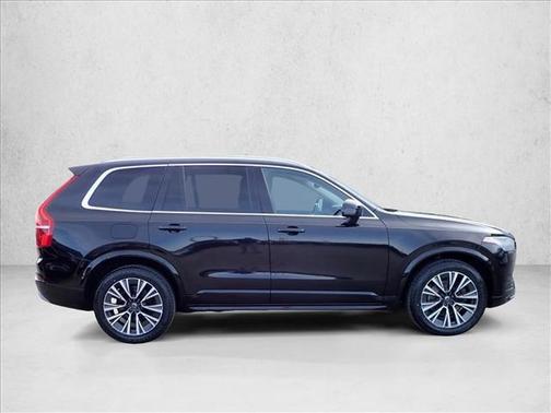 Onyx Black Metallic 2022 Volvo XC90 T5 Momentum