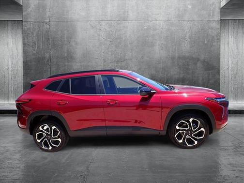 2025 Chevrolet Trax FWD 2RS