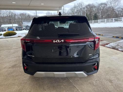 2024 Kia Seltos LX