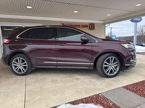 2019 Ford Edge Titanium