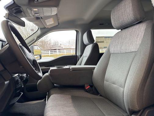 Oxford White 2026 Ford F-350 XLT
