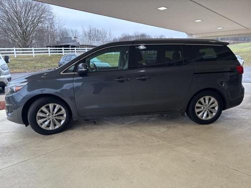2017 Kia Sedona EX