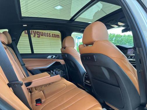 Alpine White 2019 BMW X5 xDrive40i