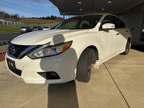 2016 Nissan Altima 2.5 SV