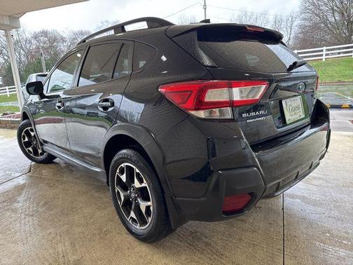 Crystal Black Silica 2019 Subaru Crosstrek 2.0i Premium